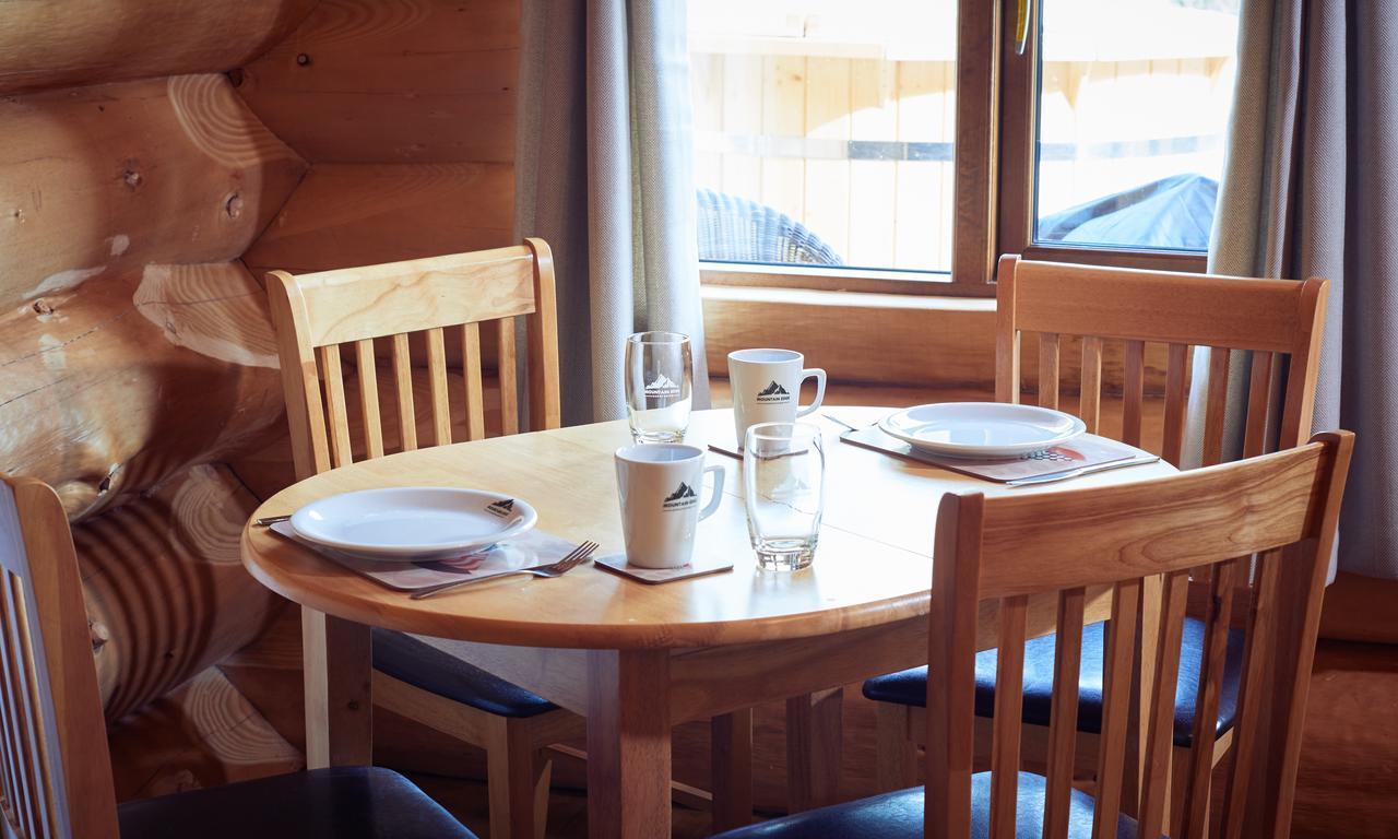 Mountain Edge Shropshire Hotel เชิร์ชสเตรตตัน ภายนอก รูปภาพ